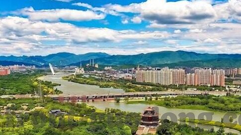 国产成人av视频-国产成人AV视频，文化、市场与伦理的交织