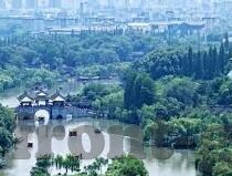 亚洲熟妇av一区二区三区-亚洲熟妇的多元文化视角，一区、二区、三区的丰富性